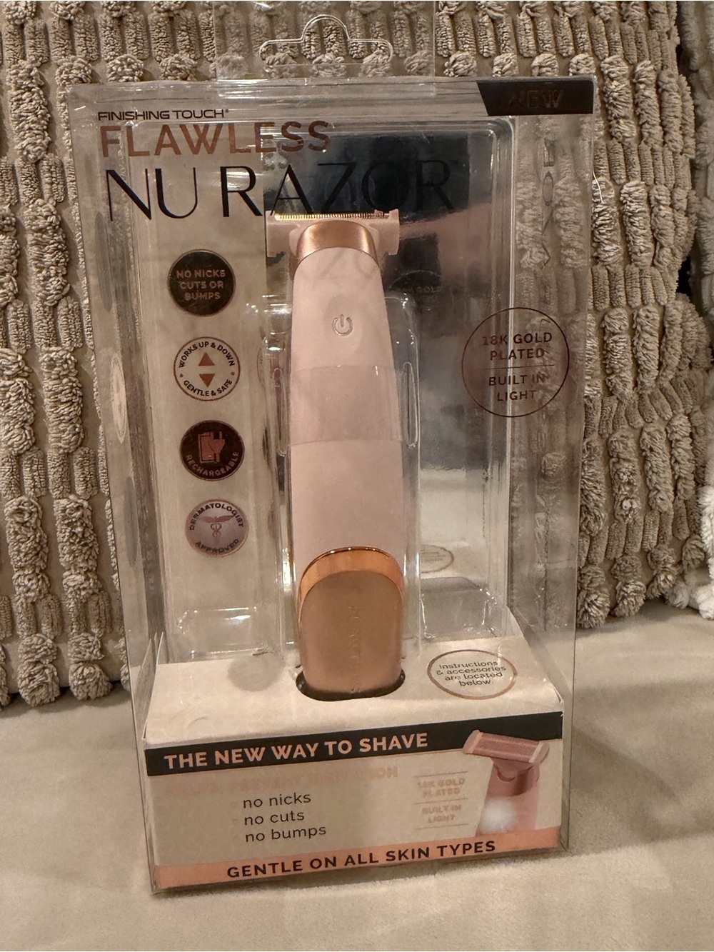 NEW Flawless Nu Razor - Rose Gold/Blush Women Grooming Shaver
